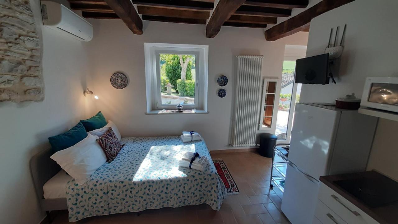 Casale Di Nicolo Apartment Урбино Екстериор снимка